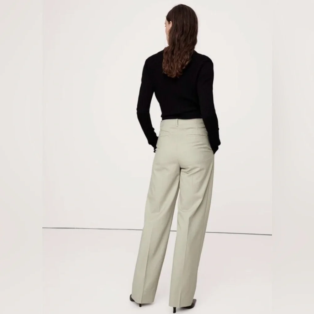 NWT! Banana Republic Sage Green High-Rise Modern Straight  Italian Wool Pant